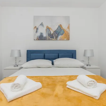 Apartment Dalija Makarska